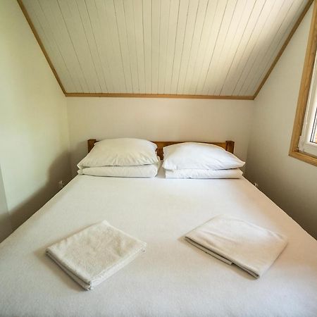 Zatoka Kal Hotel Wegorzewo Bagian luar foto